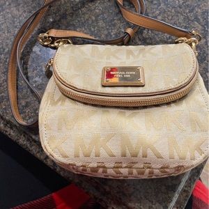 Michael Kors Crossbody bag